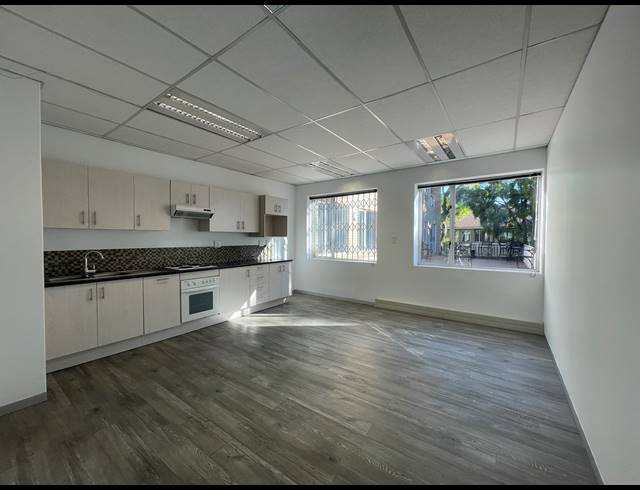 322M² OFFICE TO LET IN SANDTON CENTRAL
